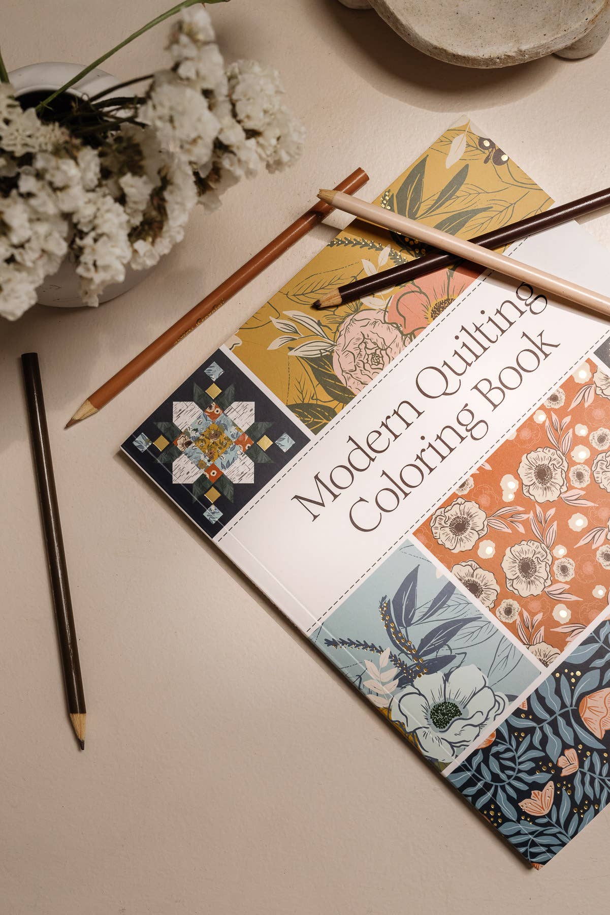 Paige Tate & Co. - Modern Quilting Coloring Book